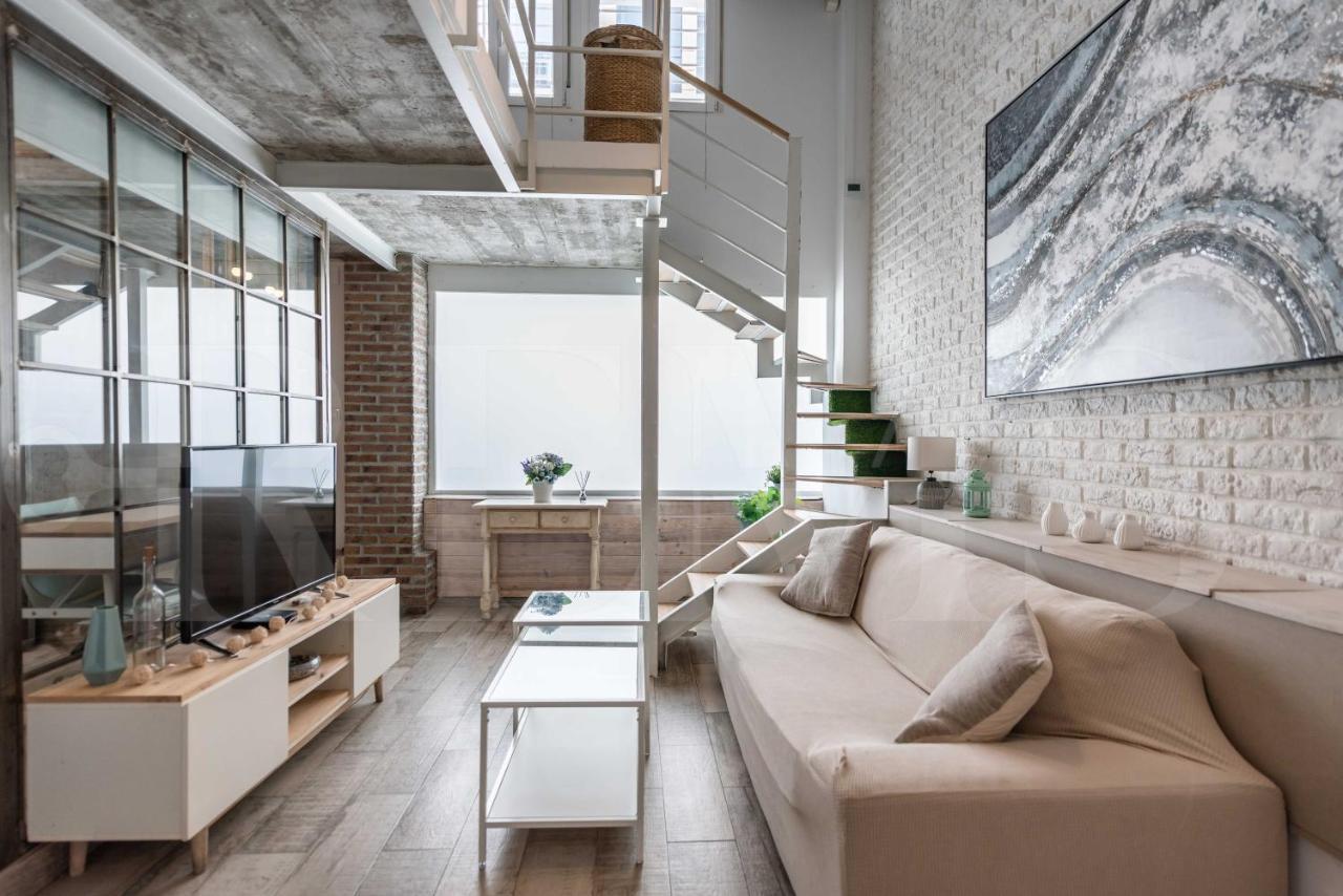 Bright Duplex Loft Next To The City Center By Rems マラガ エクステリア 写真